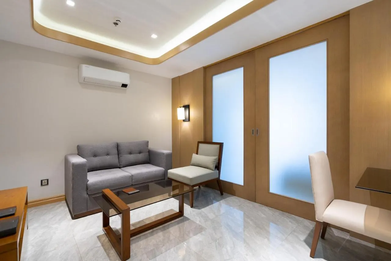 *****  One Euphoria Luxe Hotel Angeles Philippines
