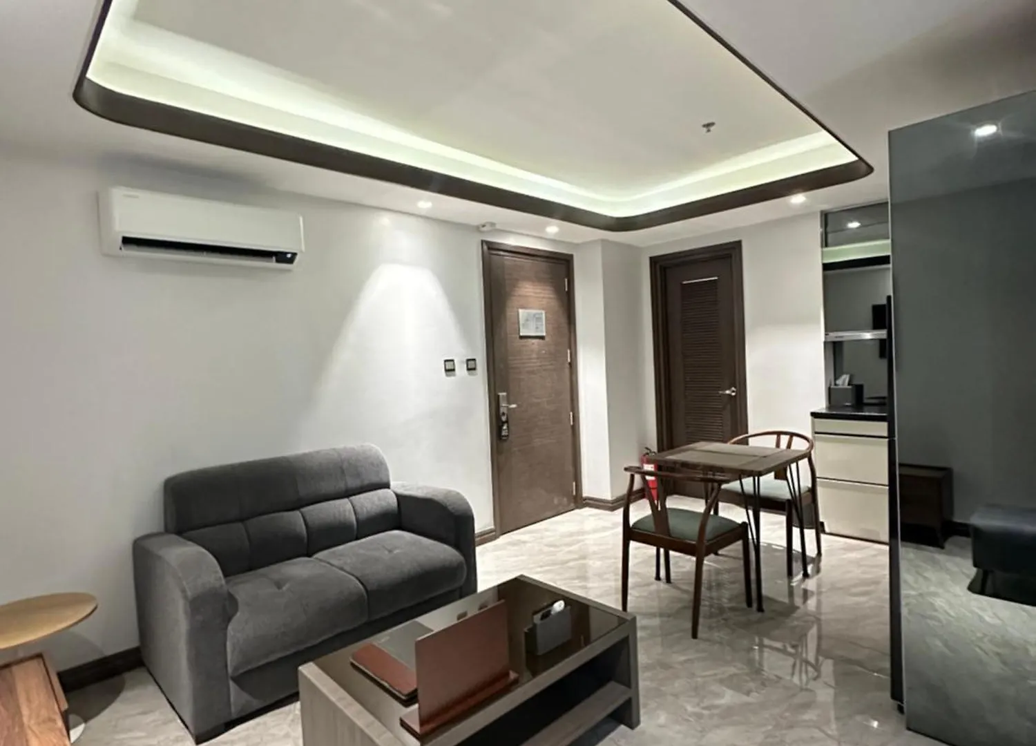 One Euphoria Luxe Hotel Angeles