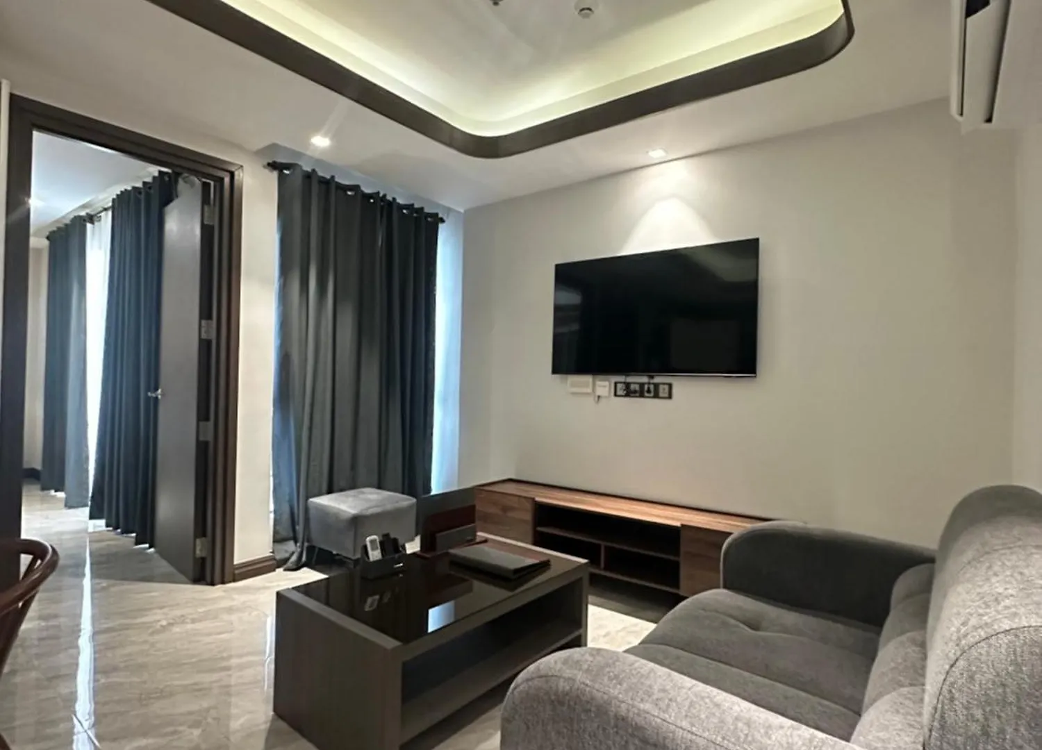 One Euphoria Luxe Hotel Angeles 5*,  Philippines